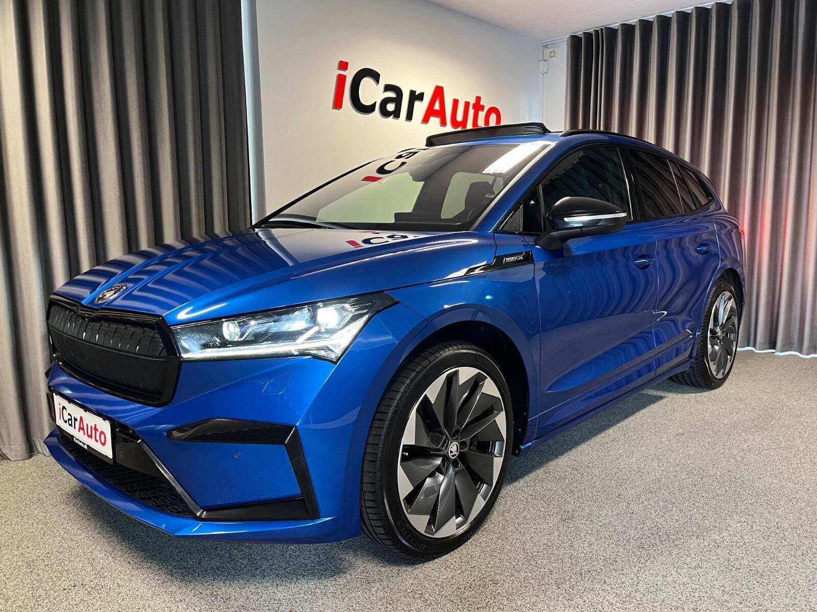 Blå Skoda Enyaq fra 2022