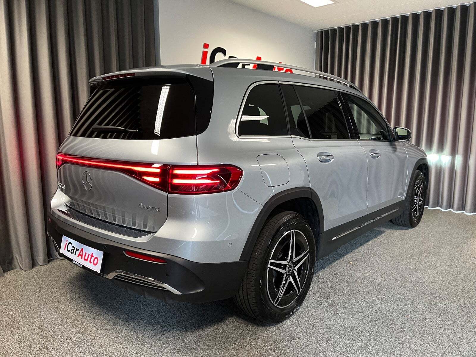 Mercedes EQB300 AMG Line 4Matic 7prs