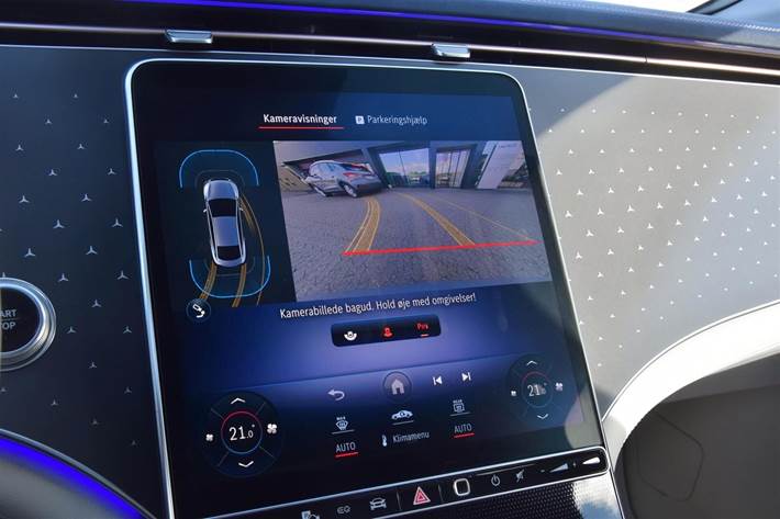 Sølv Mercedes EQE 350+ fra 2022