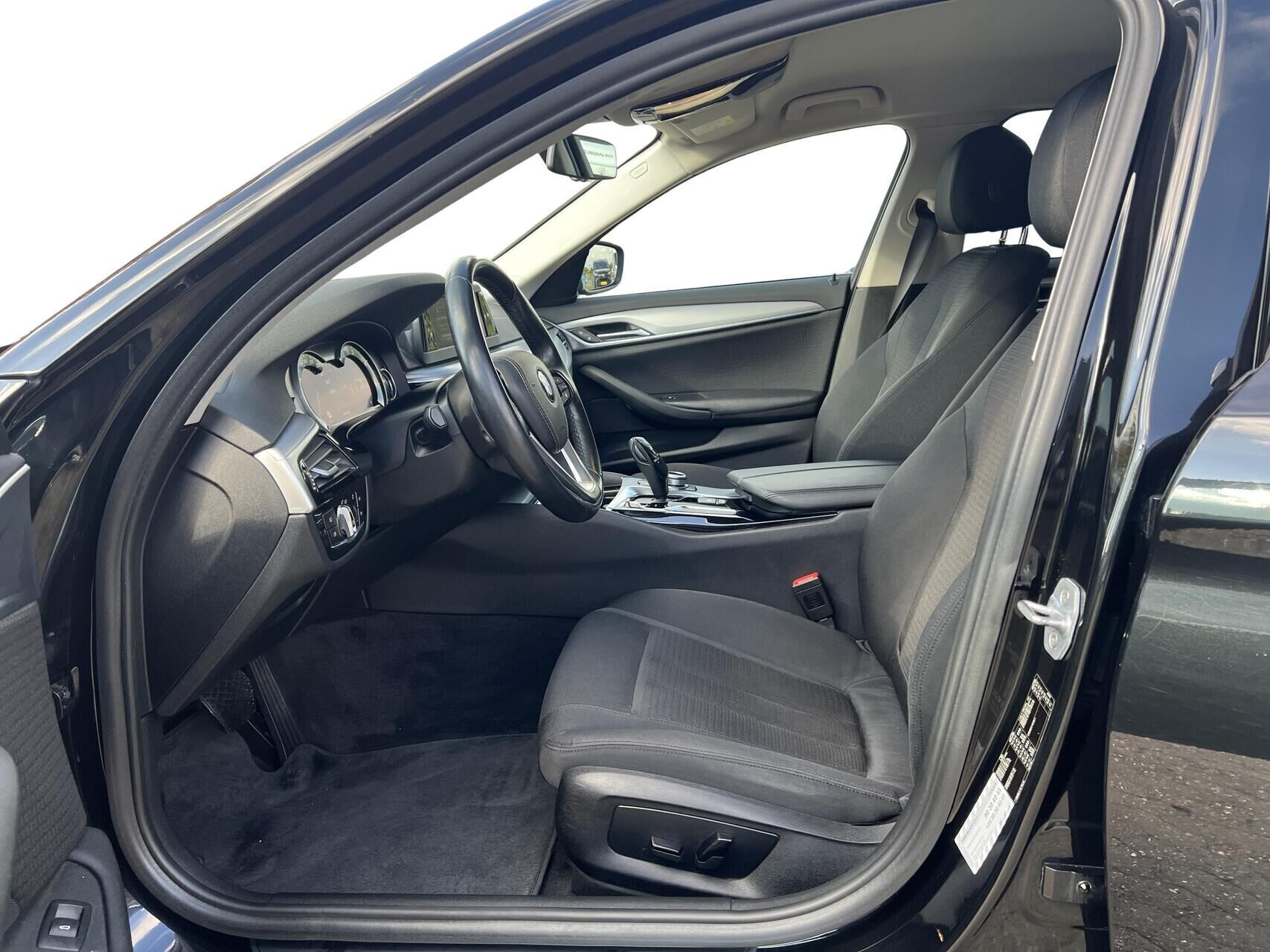 BMW 520d 2,0 Touring D Steptronic 190HK Stc 8g Aut.