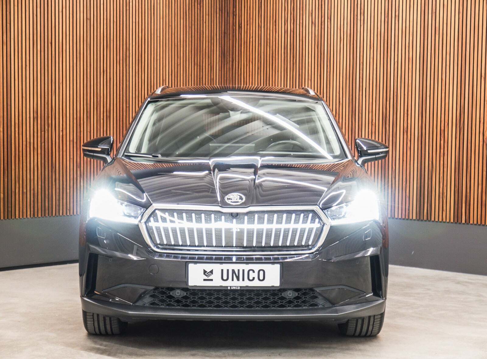 Skoda Enyaq 80 iV Suite