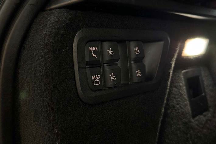 undefined BMW X7 fra 2020