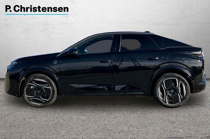 Sort Peugeot e-3008 fra 2025