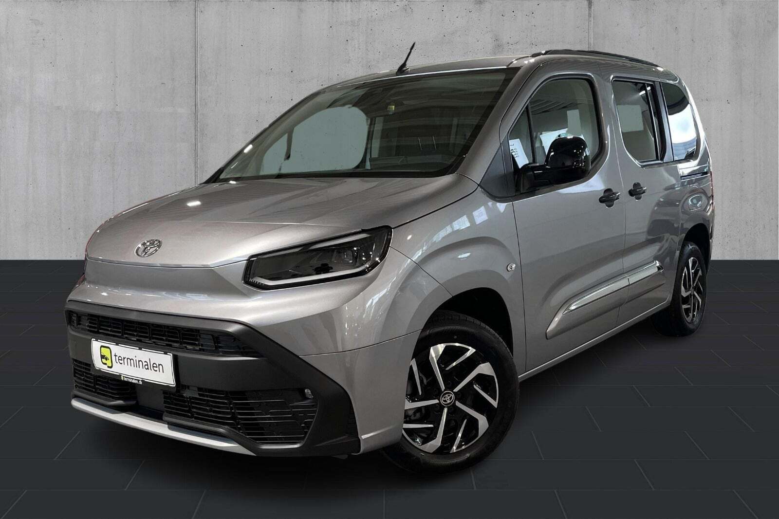 Toyota ProAce City Verso 50 Medium Family