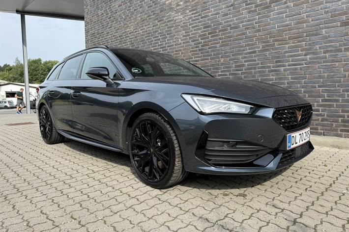 undefined Cupra Leon fra 2022 set udefra