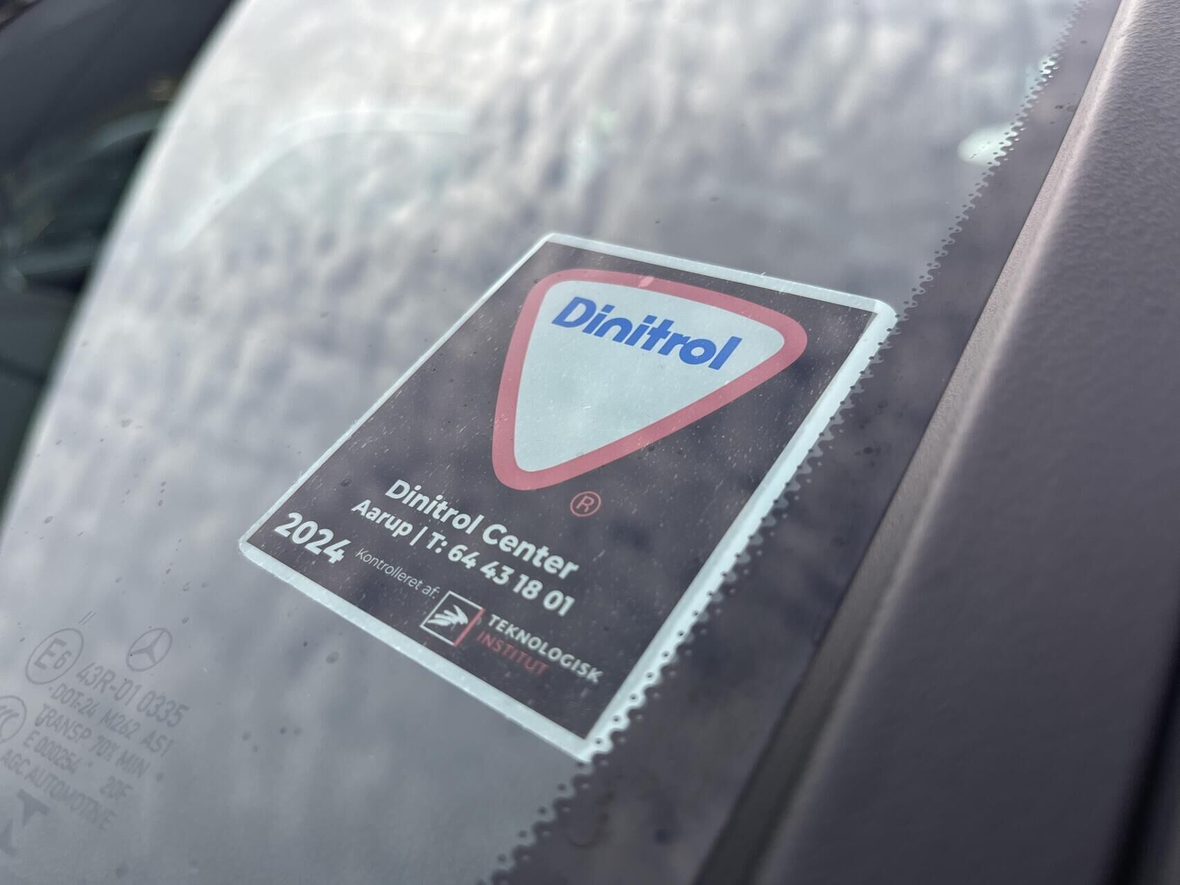 Grå Mercedes EQA 250 fra 2021