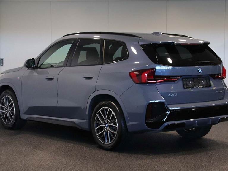 BMW iX1 xDrive30 M-Sport