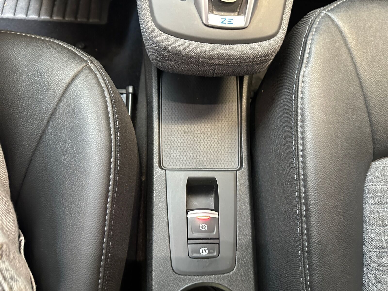 Sort Renault Zoe fra 2022