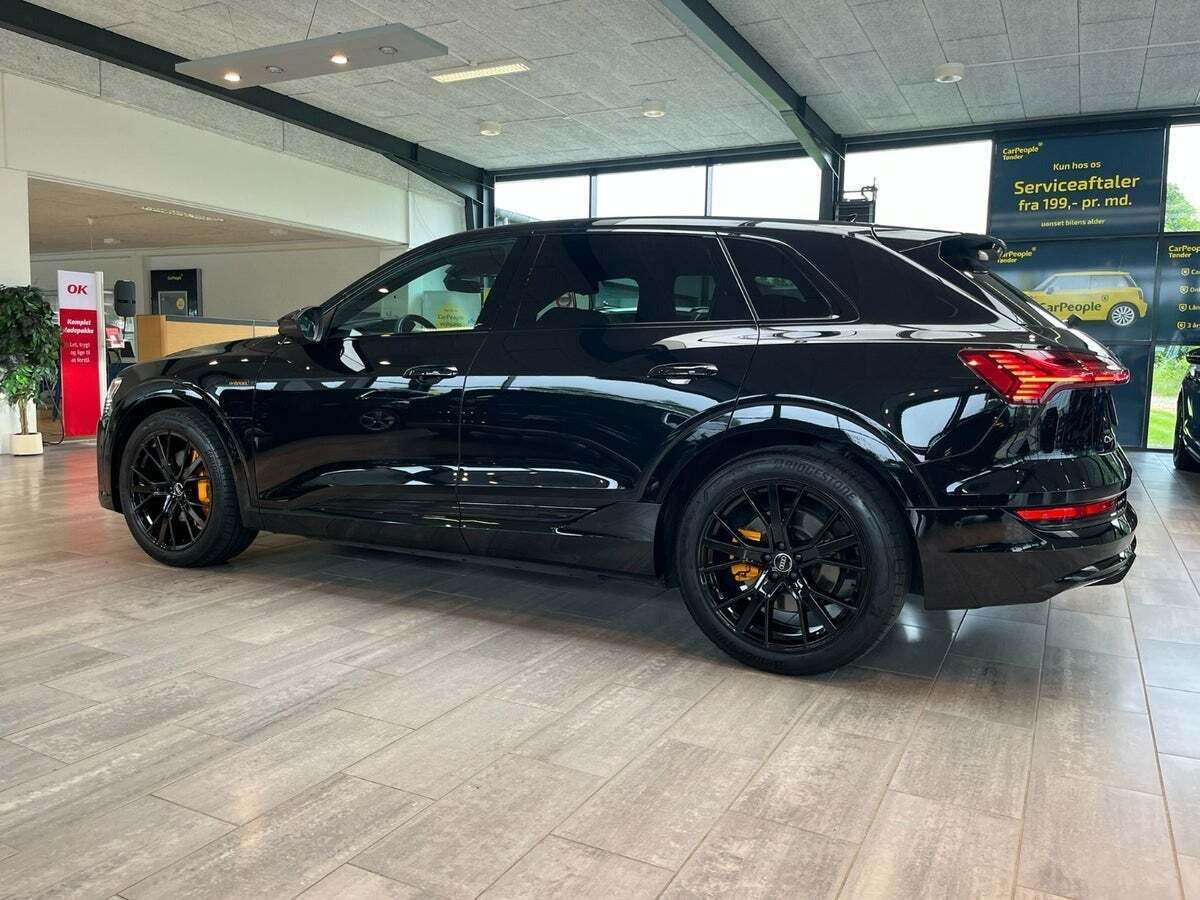 Audi e-tron 55 Black Edition S-line quattro