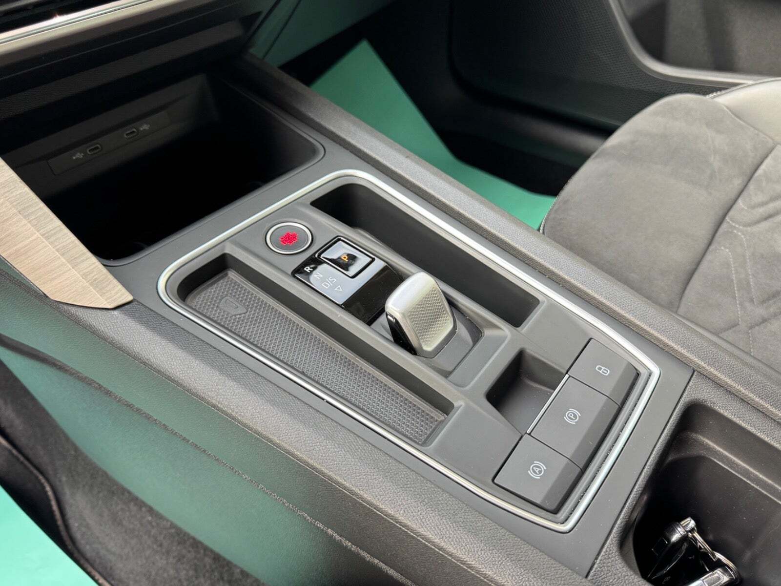 SEAT León e-Hybrid DSG Sekventiell, 204hk, 2021