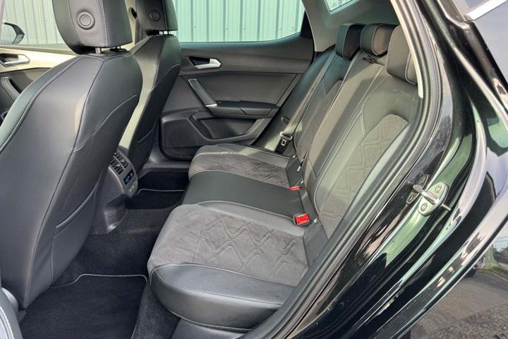 Sort Seat Leon fra 2020