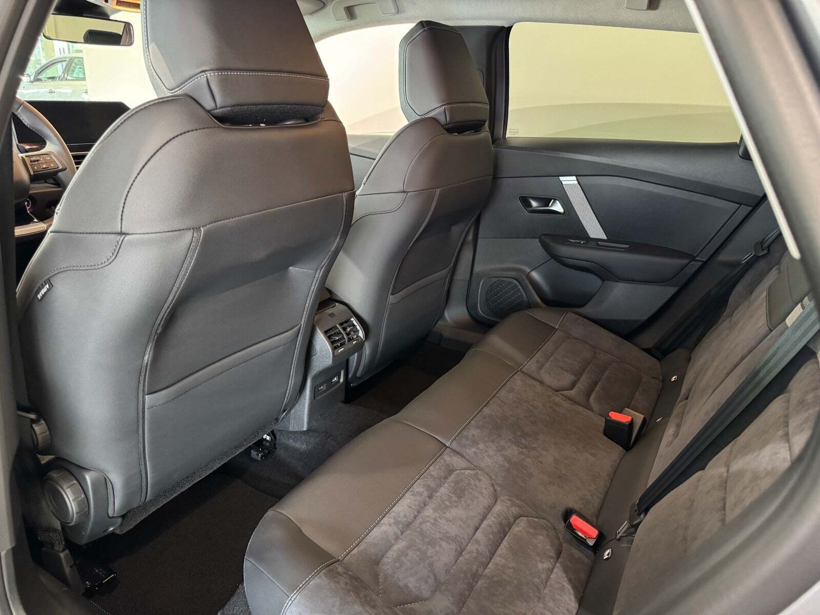 Citroën ë-C4 X 54 Ë-series