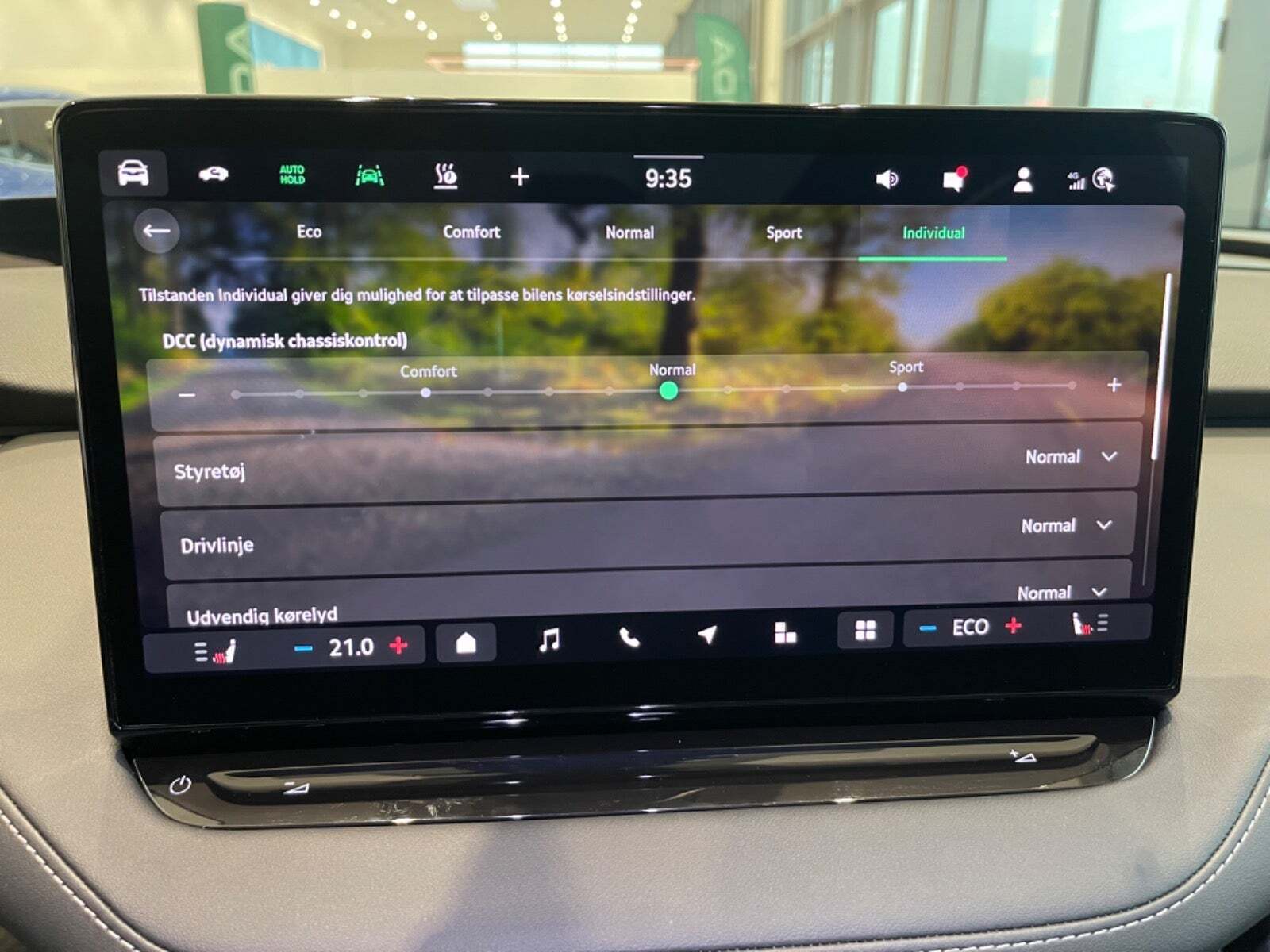 Blå Skoda Enyaq fra 2026