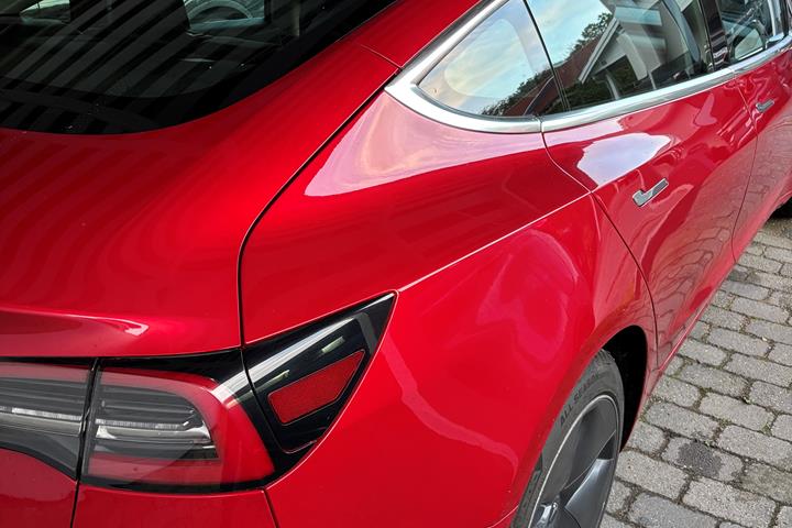 undefined Tesla Model 3 fra 2019