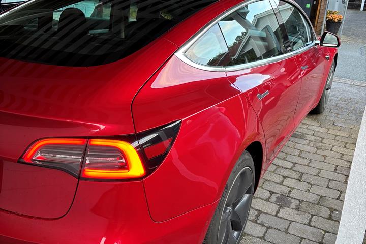 undefined Tesla Model 3 fra 2019