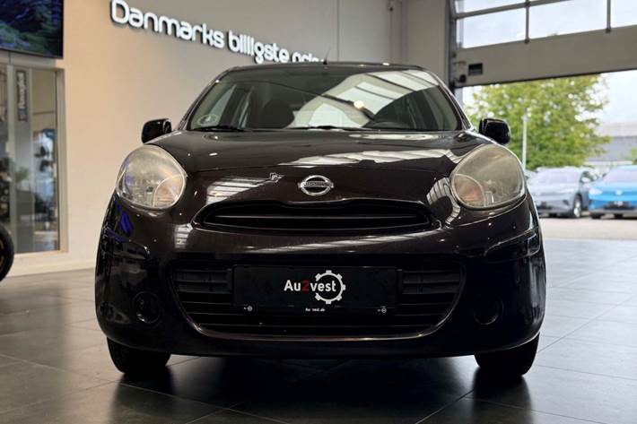Sort Nissan Micra fra 2011