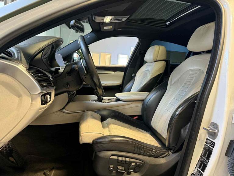 BMW X6 4,4 xDrive50i M-Sport aut.