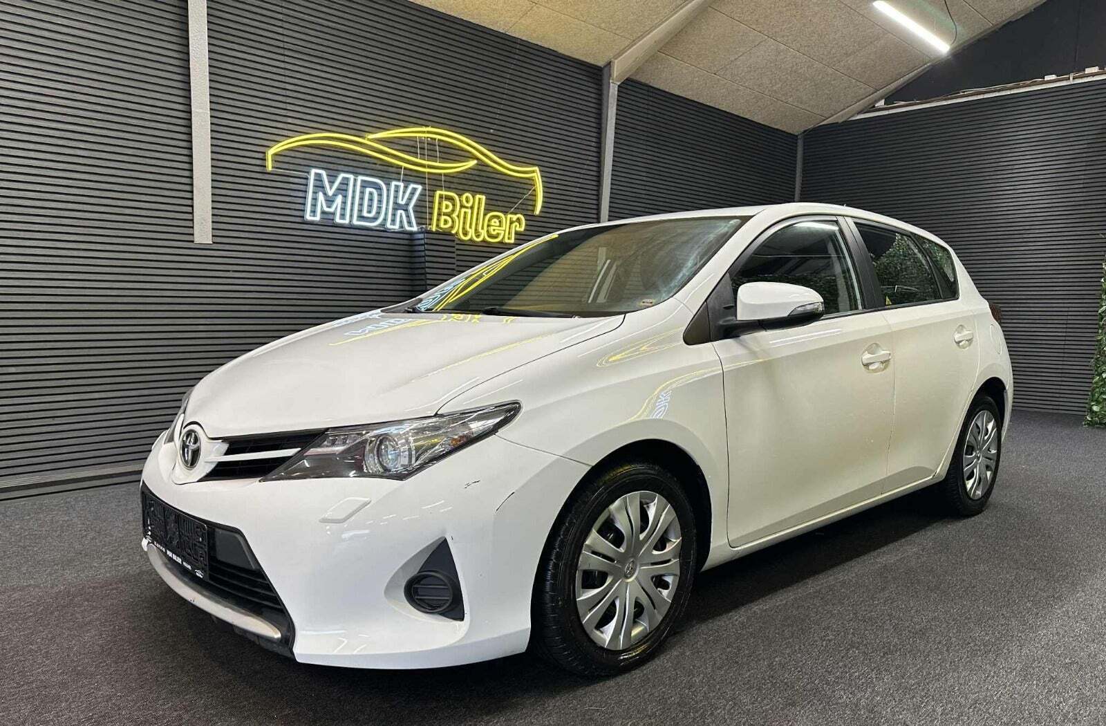 Toyota Auris 1,3 VVT-i T1