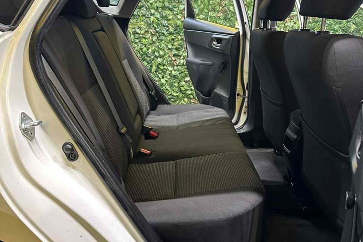 undefined Toyota Auris fra 2013