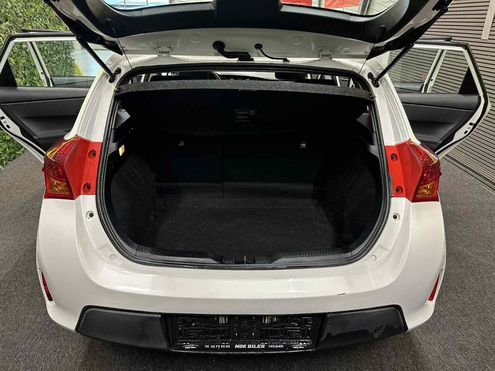 undefined Toyota Auris fra 2013