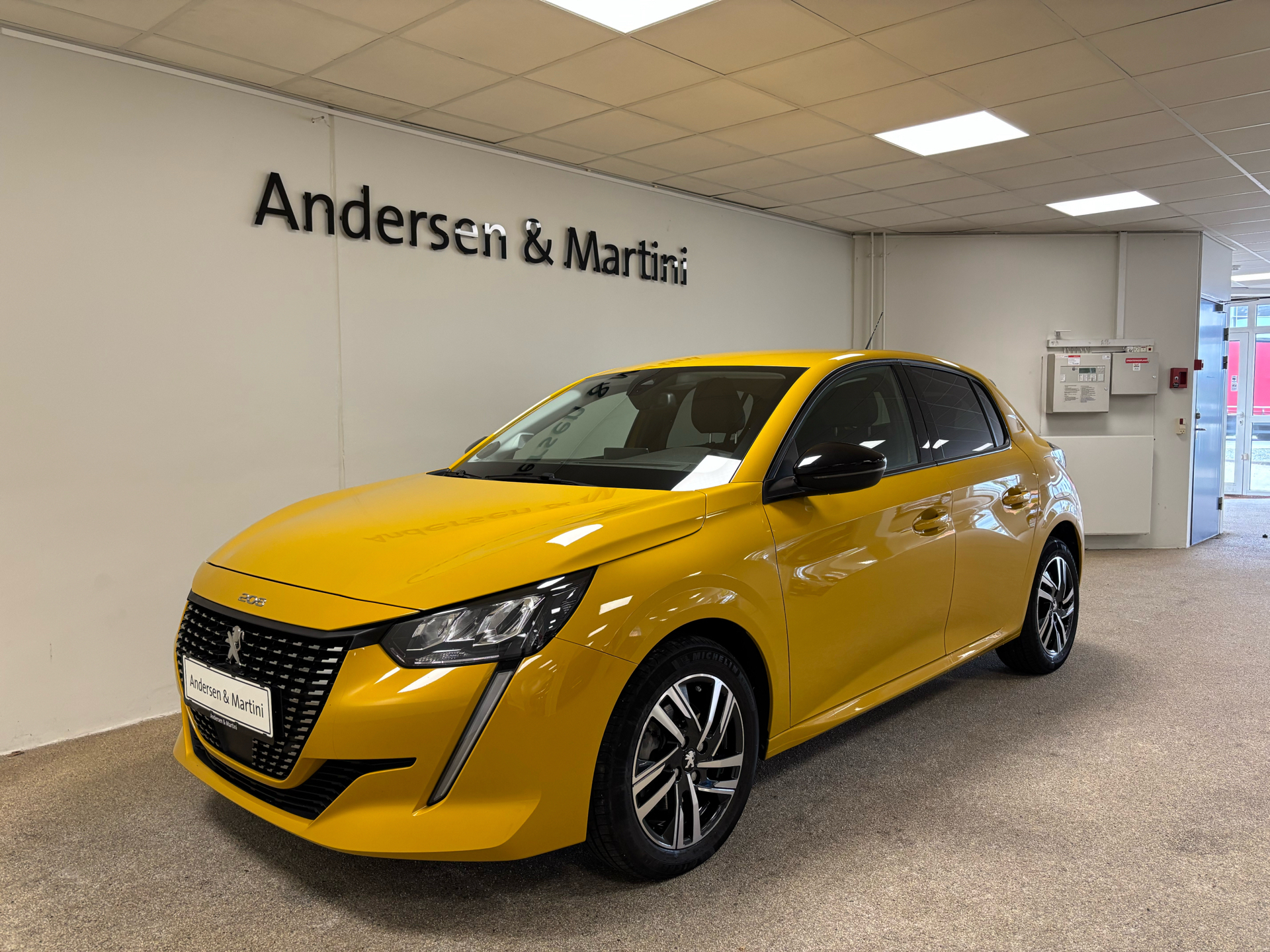 Peugeot 208 1,2 PureTech Allure Pack 100HK 5d 6g