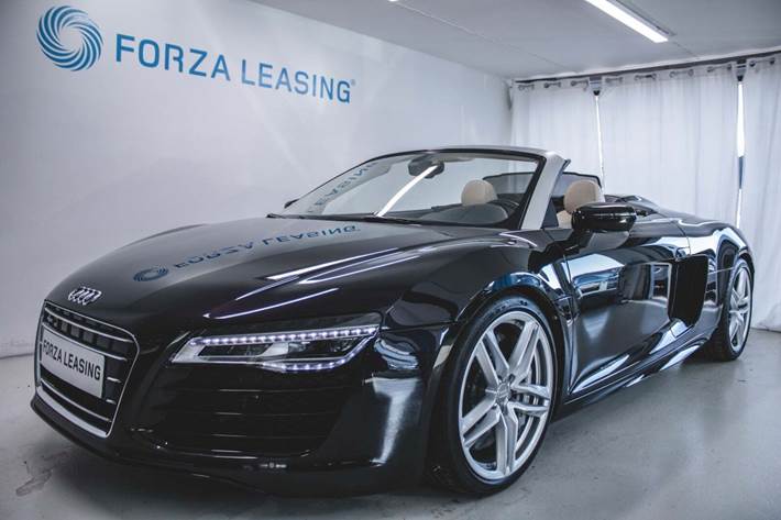 Sort Audi R8 fra 2015 set udefra