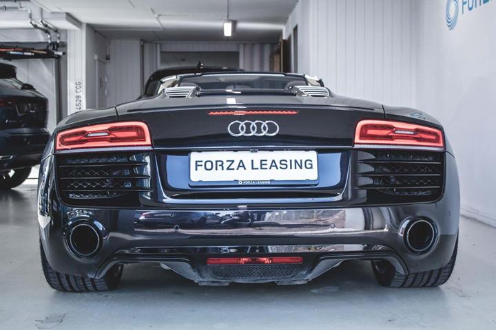 Sort Audi R8 fra 2015