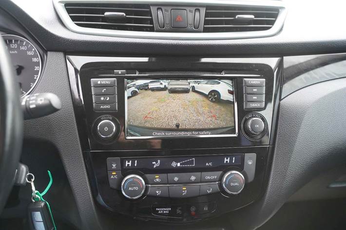 Sort Nissan Qashqai fra 2019