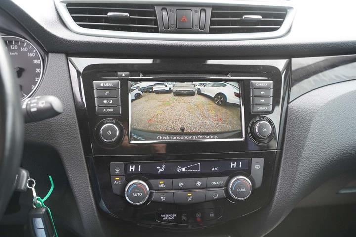 Sort Nissan Qashqai fra 2019