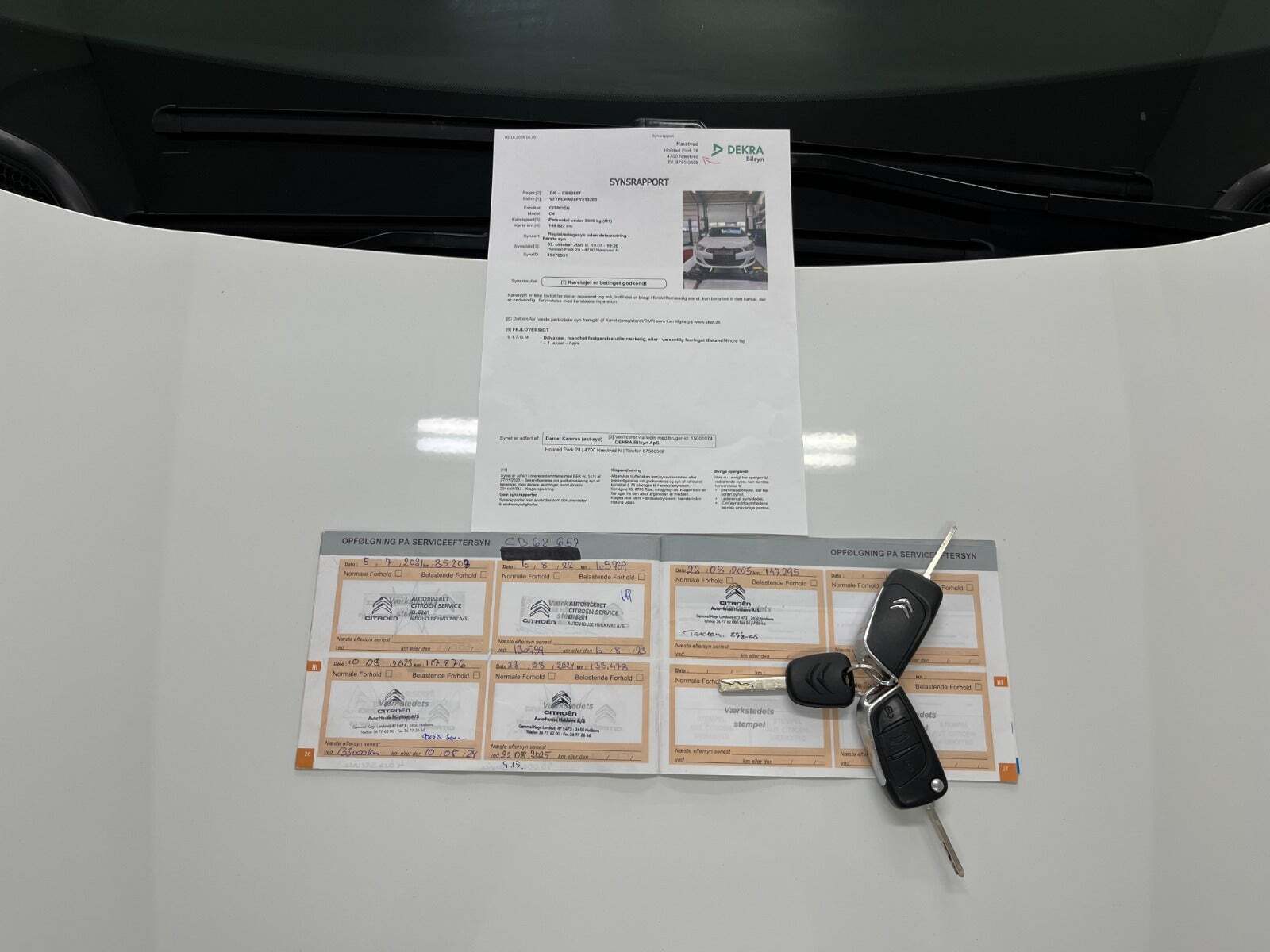 Hvid Citroën C4 fra 2015