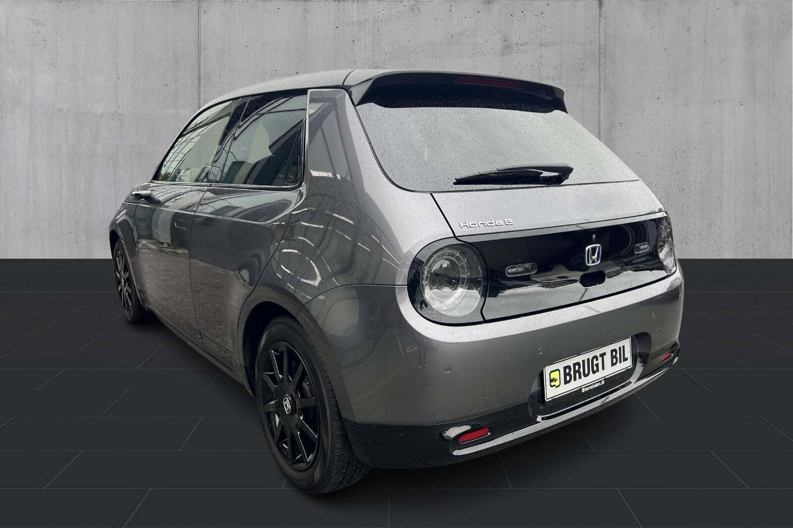 Honda e