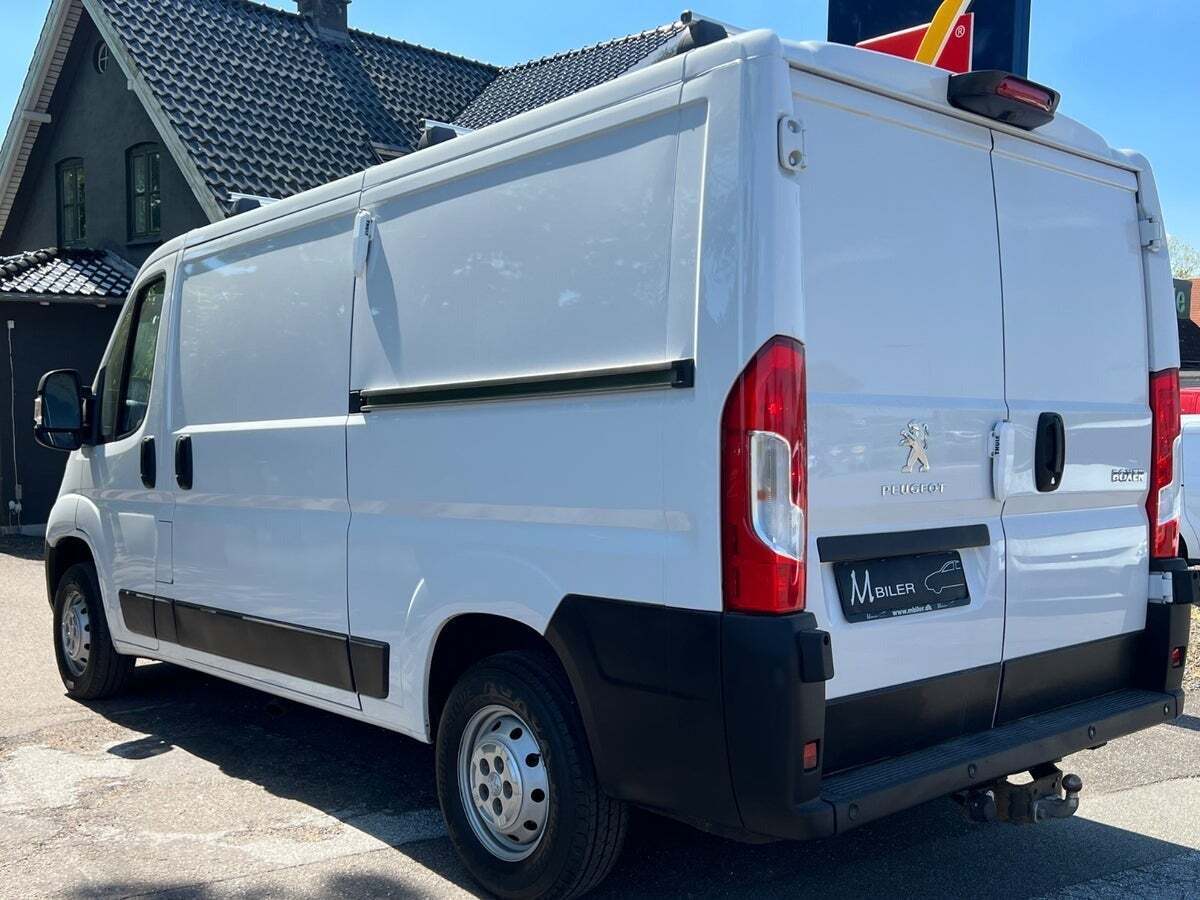 Peugeot Boxer 333 2,2 BlueHDi 165 L2H1 Premium