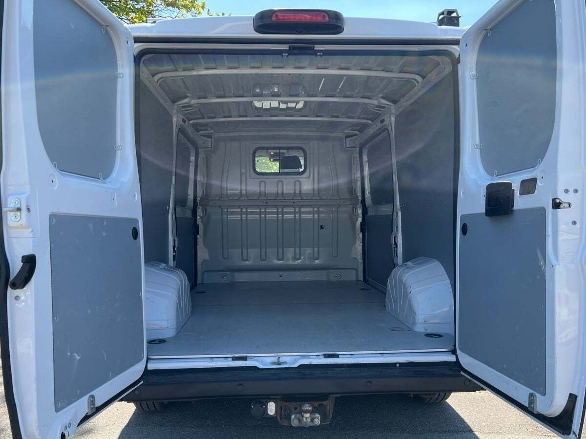 Peugeot Boxer 333 2,2 BlueHDi 165 L2H1 Premium