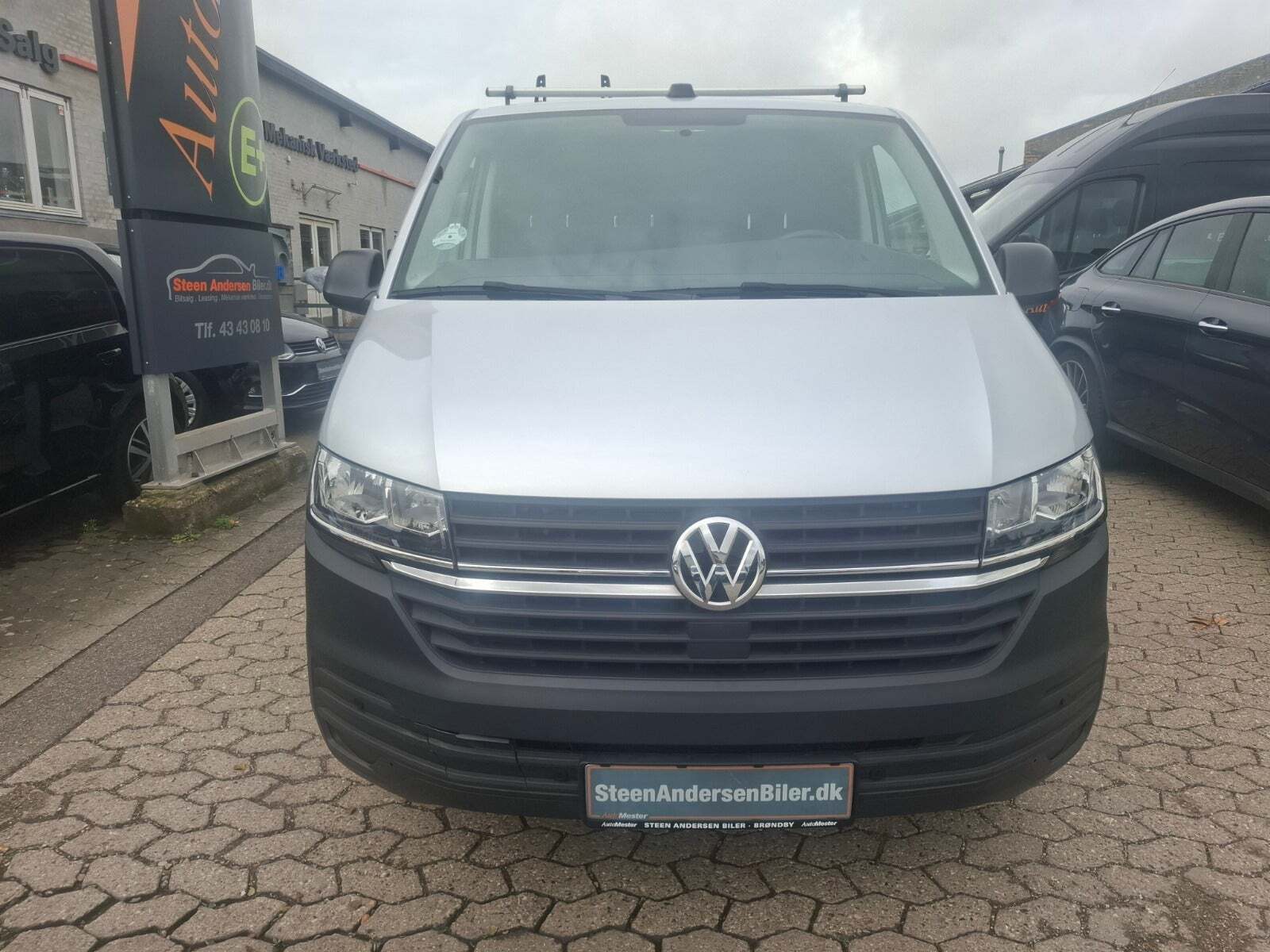 VW Transporter 2,0 TDi 150 Kassevogn DSG lang