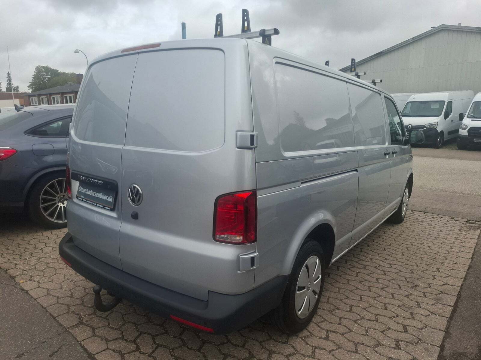 VW Transporter 2,0 TDi 150 Kassevogn DSG lang