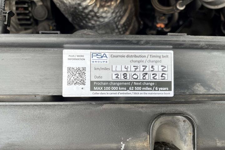 Hvid Citroën C4 fra 2015