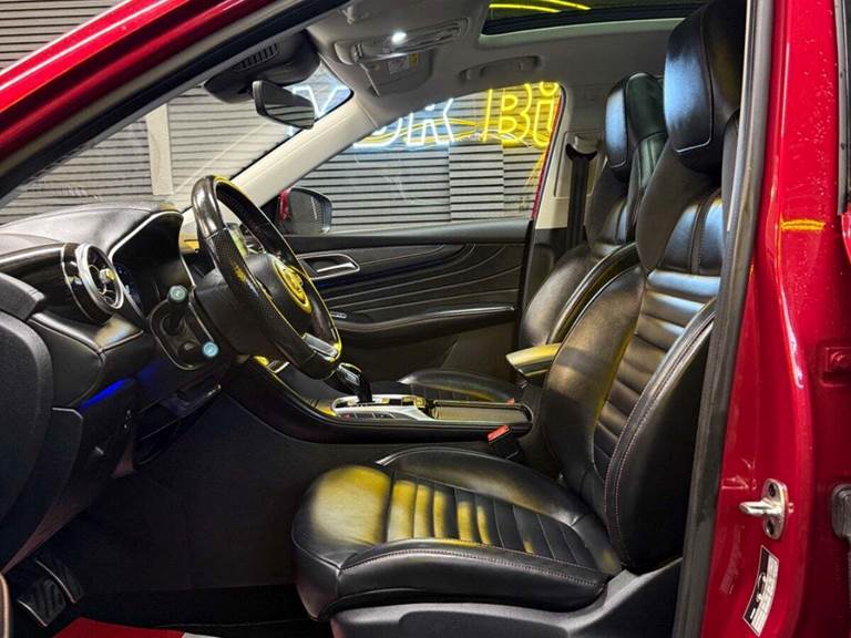 MG EHS 1,5 PHEV Luxury