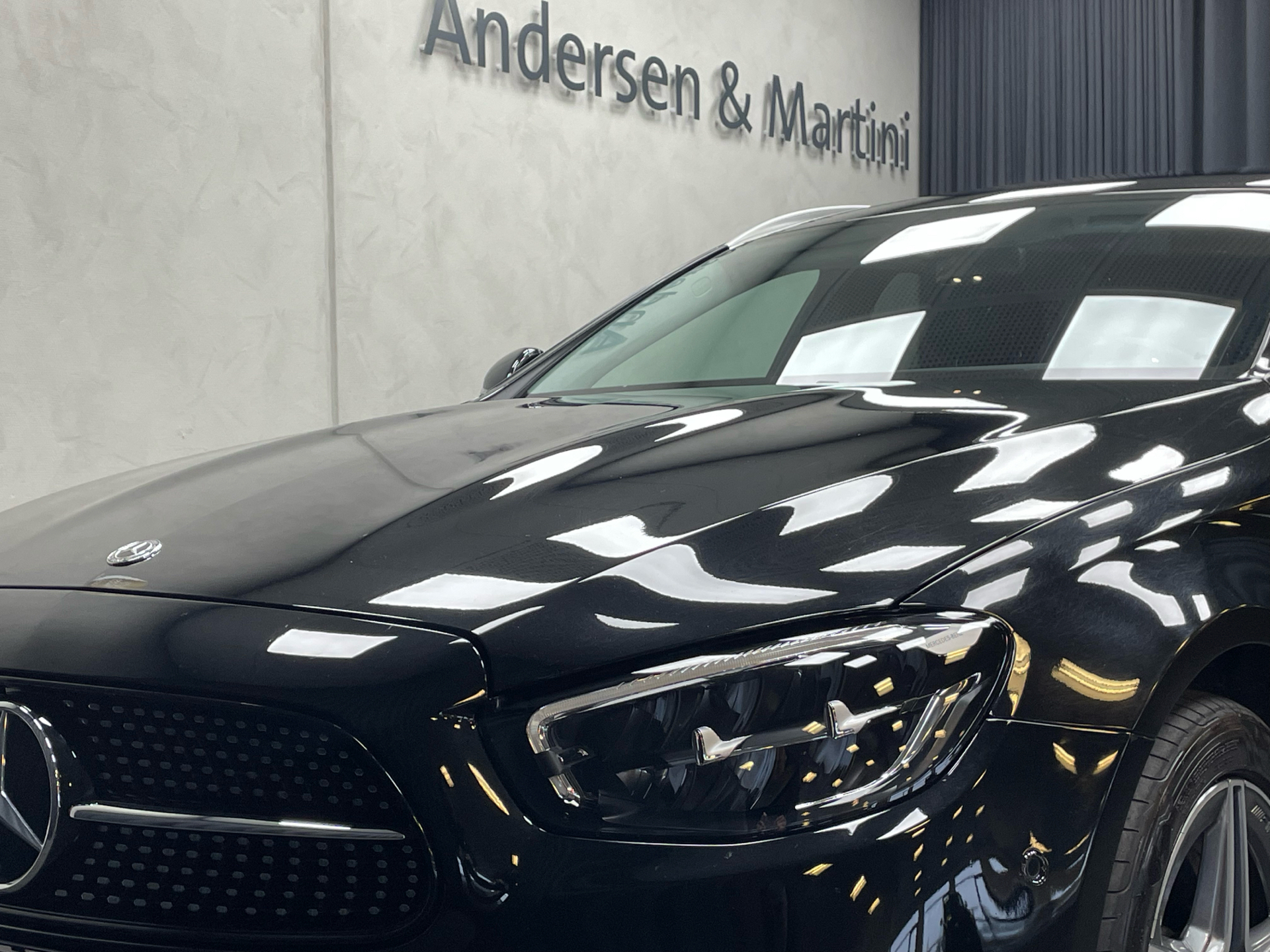 Mercedes E300 de 2,0 T Plugin-hybrid AMG Premium 9G-Tronic 313HK Stc 9g Aut.