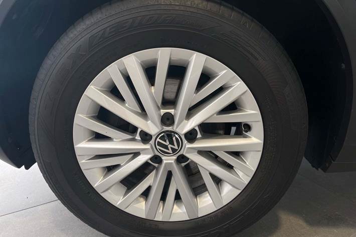 Grå VW T-Roc fra 2022