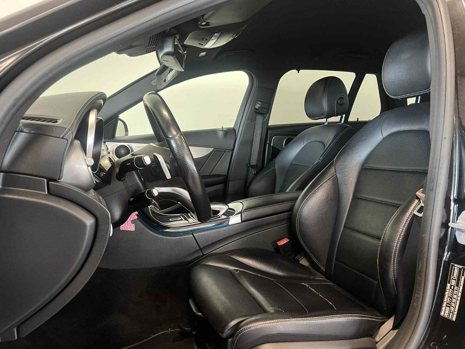 Mercedes C220 d 2,2 AMG Line stc. aut.