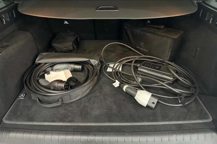 undefined Mercedes C300 e fra 2022