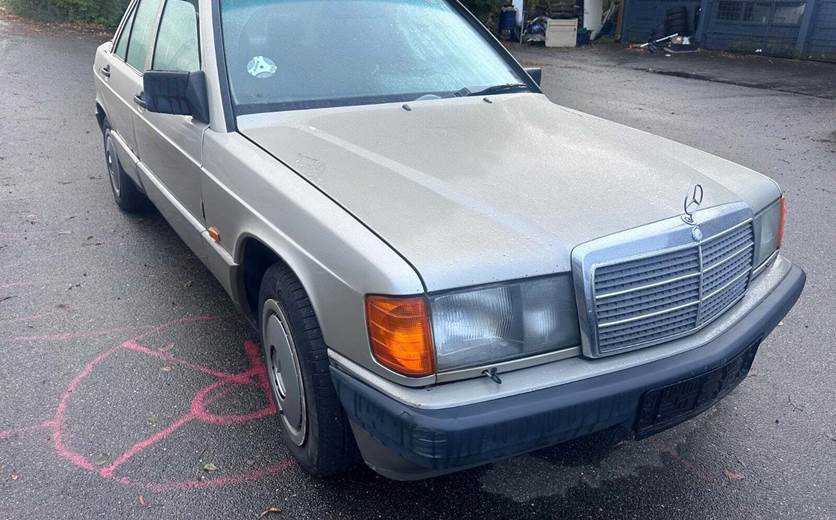 Mercedes 190 E 1,8 Sportline aut.