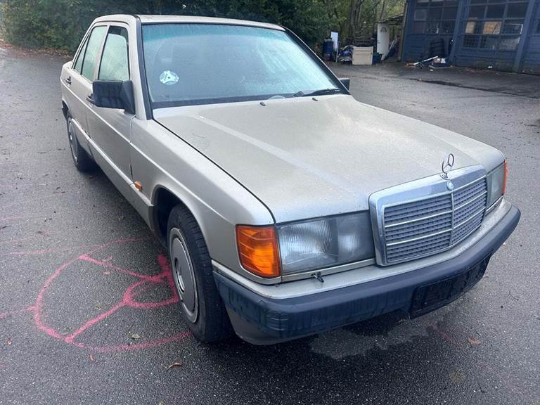 Mercedes 190 E 1,8 Sportline aut.