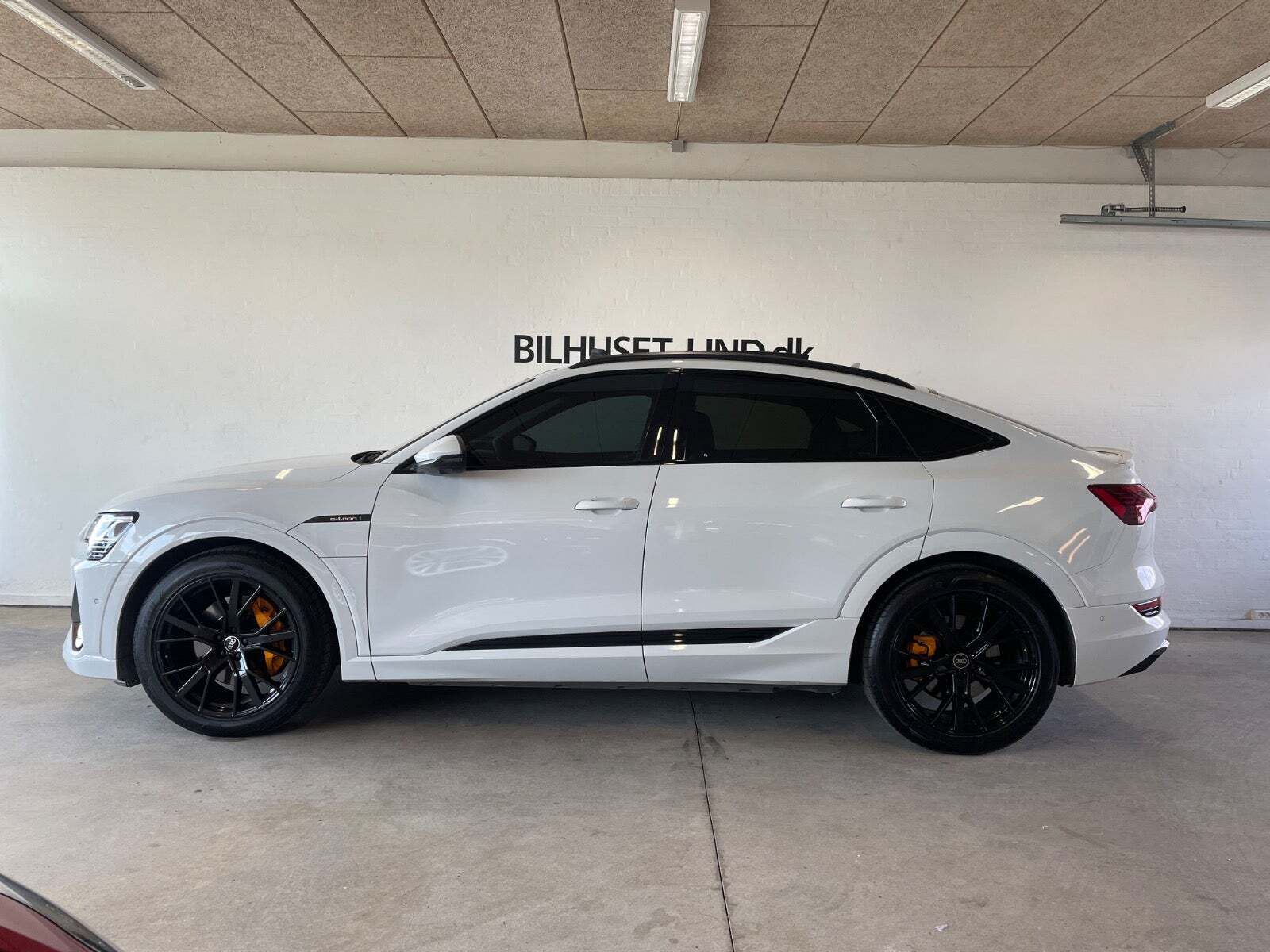 Audi e-tron 55 S-line Sportback quattro