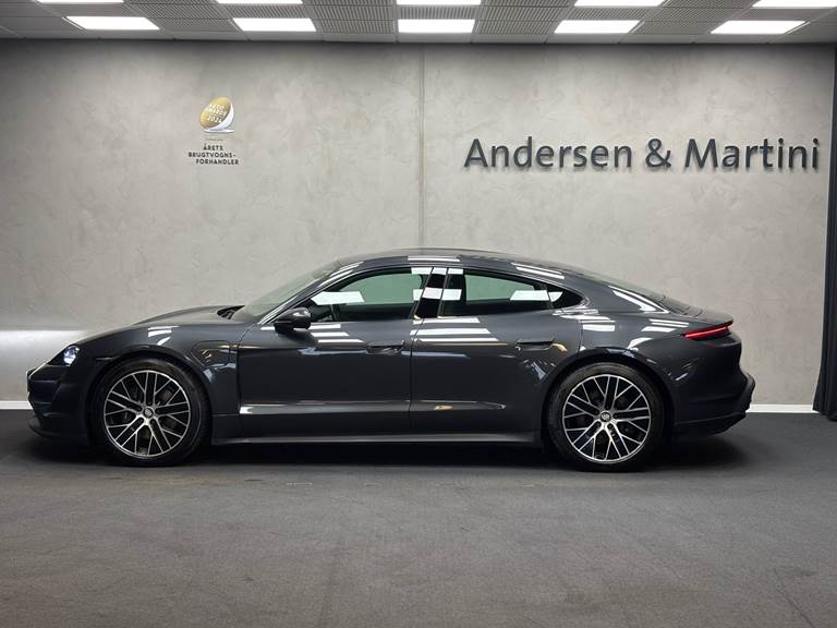 Porsche Taycan EL 326HK 4d Trinl. Gear