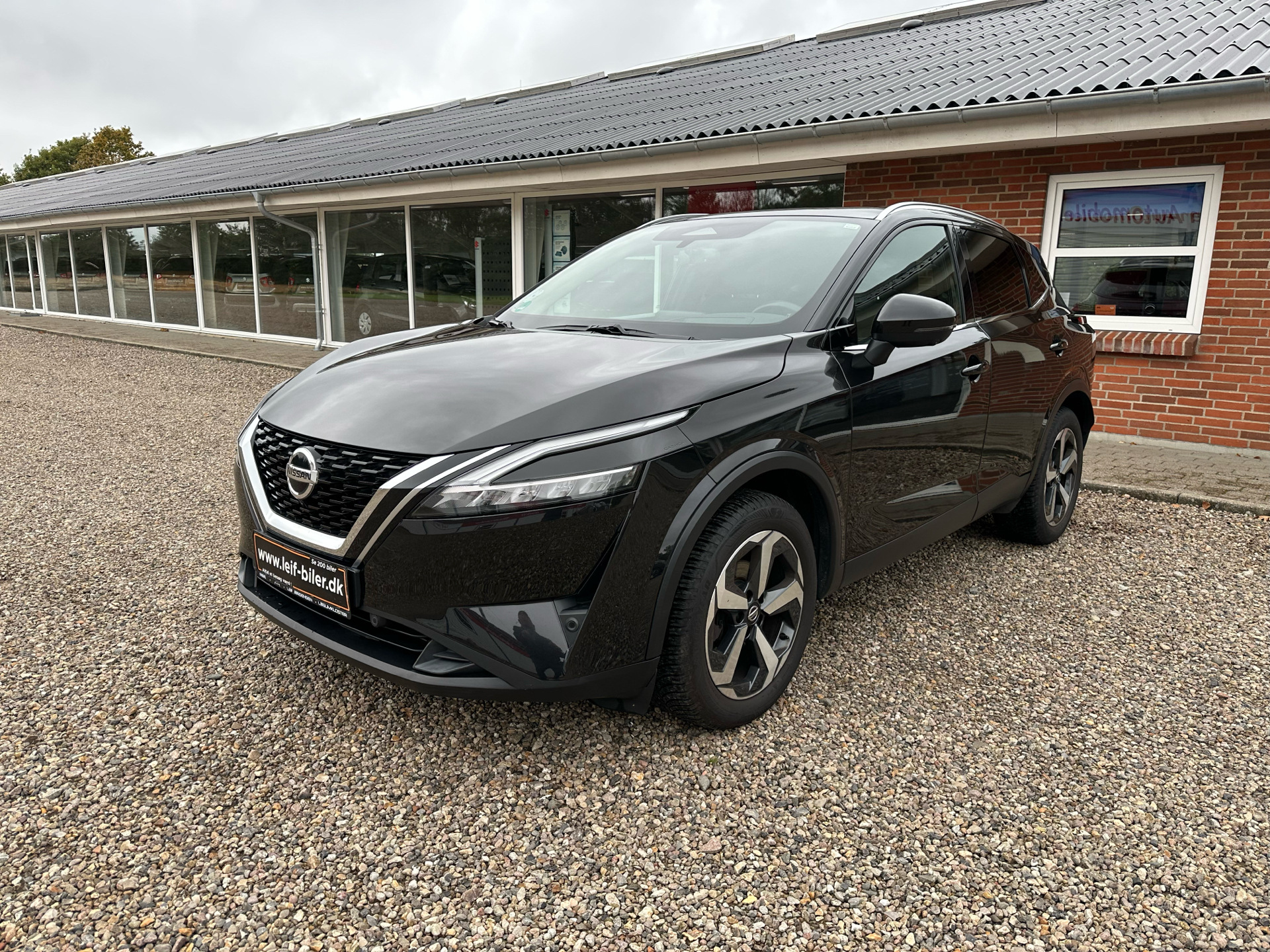 Nissan Qashqai 1,3 MHEV  Mild hybrid N-Connecta X-Tronic 158HK 5d 7g Aut.