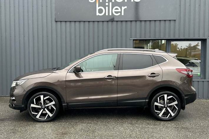 Brun Nissan Qashqai fra 2020