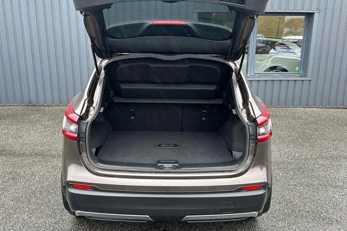 Brun Nissan Qashqai fra 2020