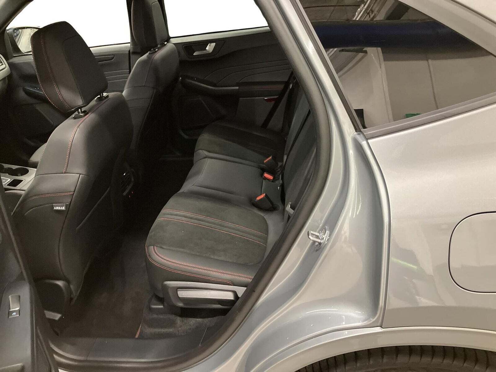 Ford Kuga 2,5 PHEV ST-Line X CVT