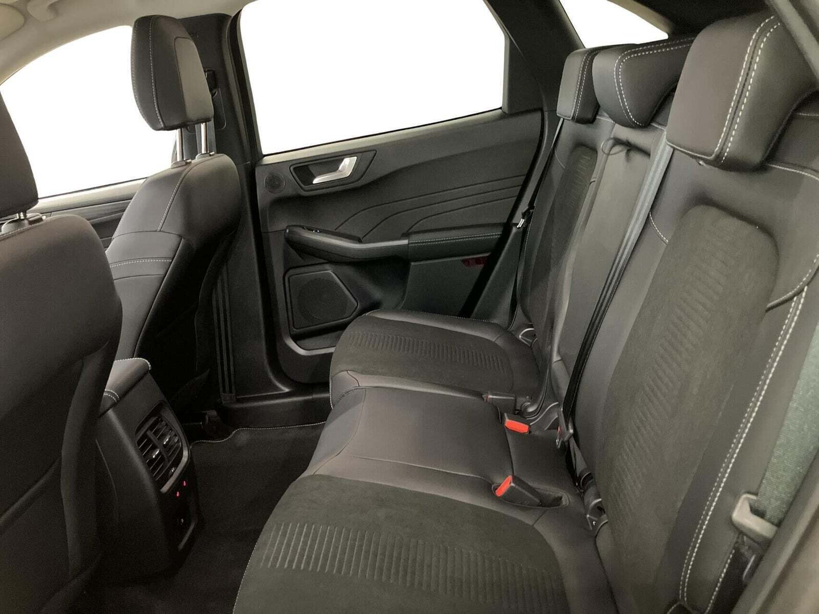 Ford Kuga 2,5 PHEV Active X CVT